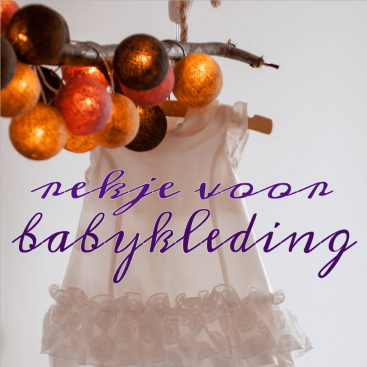 Handig voor op de kinderkamer een rekje voor de babykleding