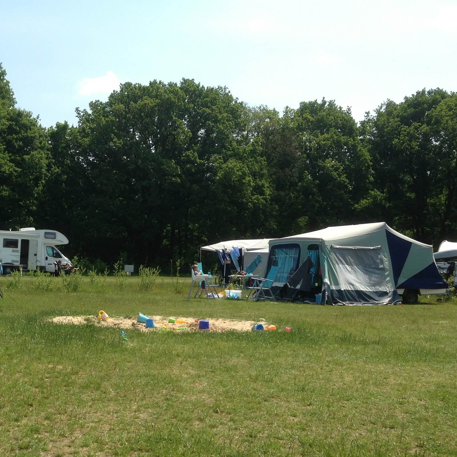 Camping tip Het Goeie Leven sfeervol met zwembad in Nederland Brabant