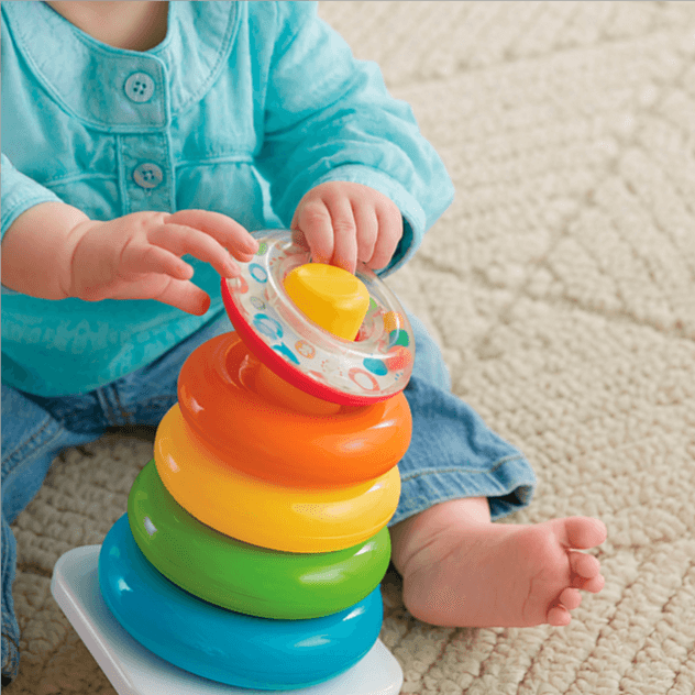 Leukste kraamcadeau: 101 cadeau ideeën voor de geboorte van een baby - Fisher Price stapeltoren