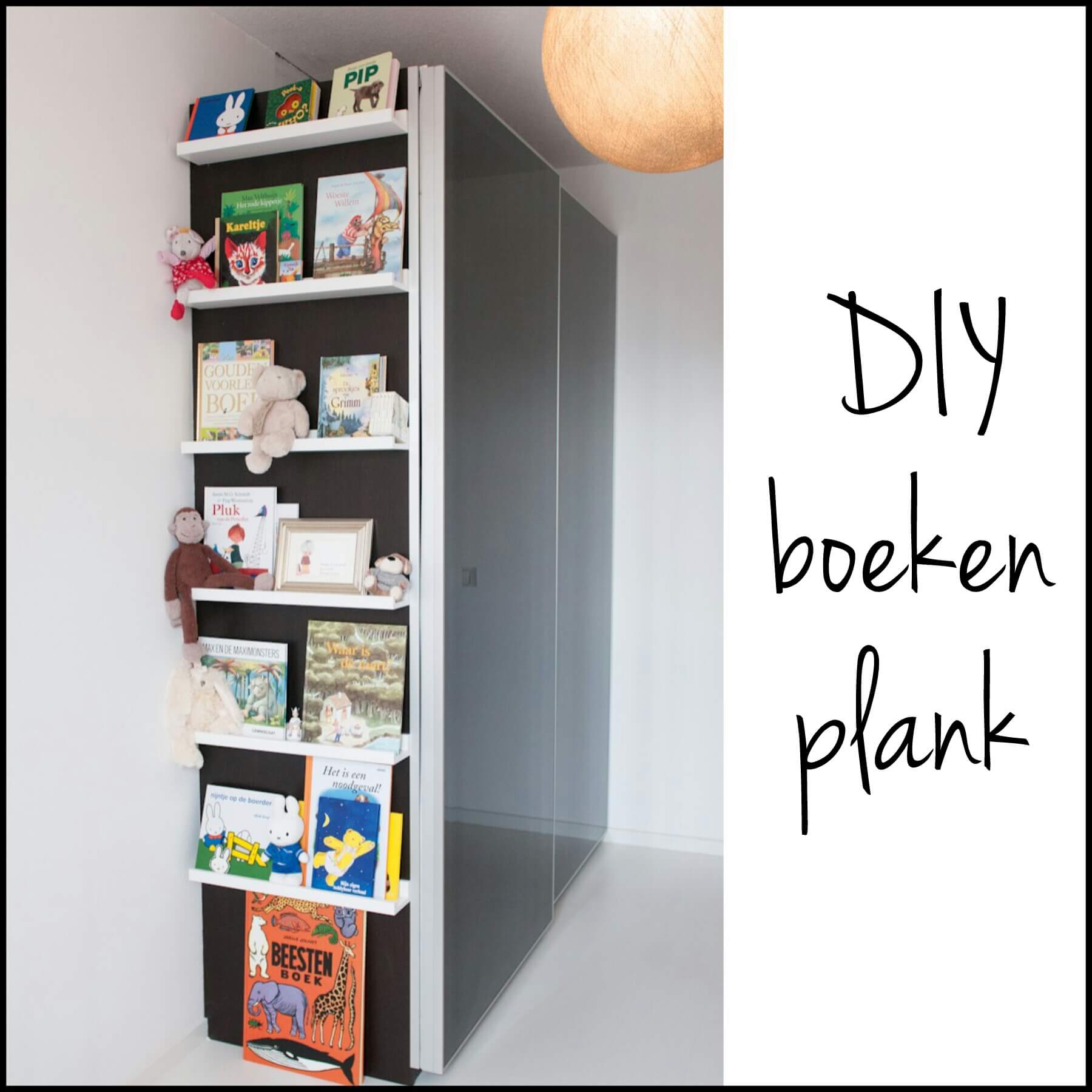 101 organizing tips voor een opgeruimd huis met kinderen. De mooiste kinderboeken kun je een plek geven op dit boekenplankje.