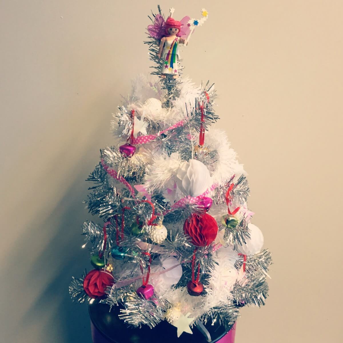 Kindvriendelijke kerstboom voor baby, peuter en kleuter