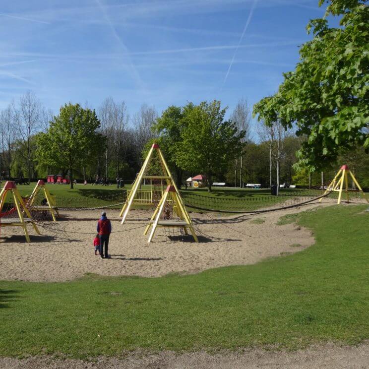 Wandelen met kinderen in de buurt van Amsterdam: plekken met speeltuin - Amstelpark