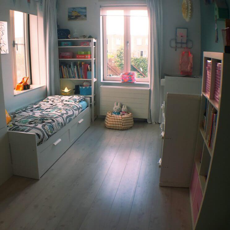 Met een witte basis houd je de kinderkamer rustig