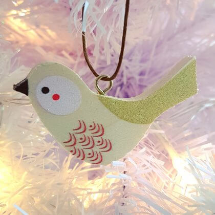 De leukste kindvriendelijke kerstballen en kerstboomhangers in de winkels - dille en kamille