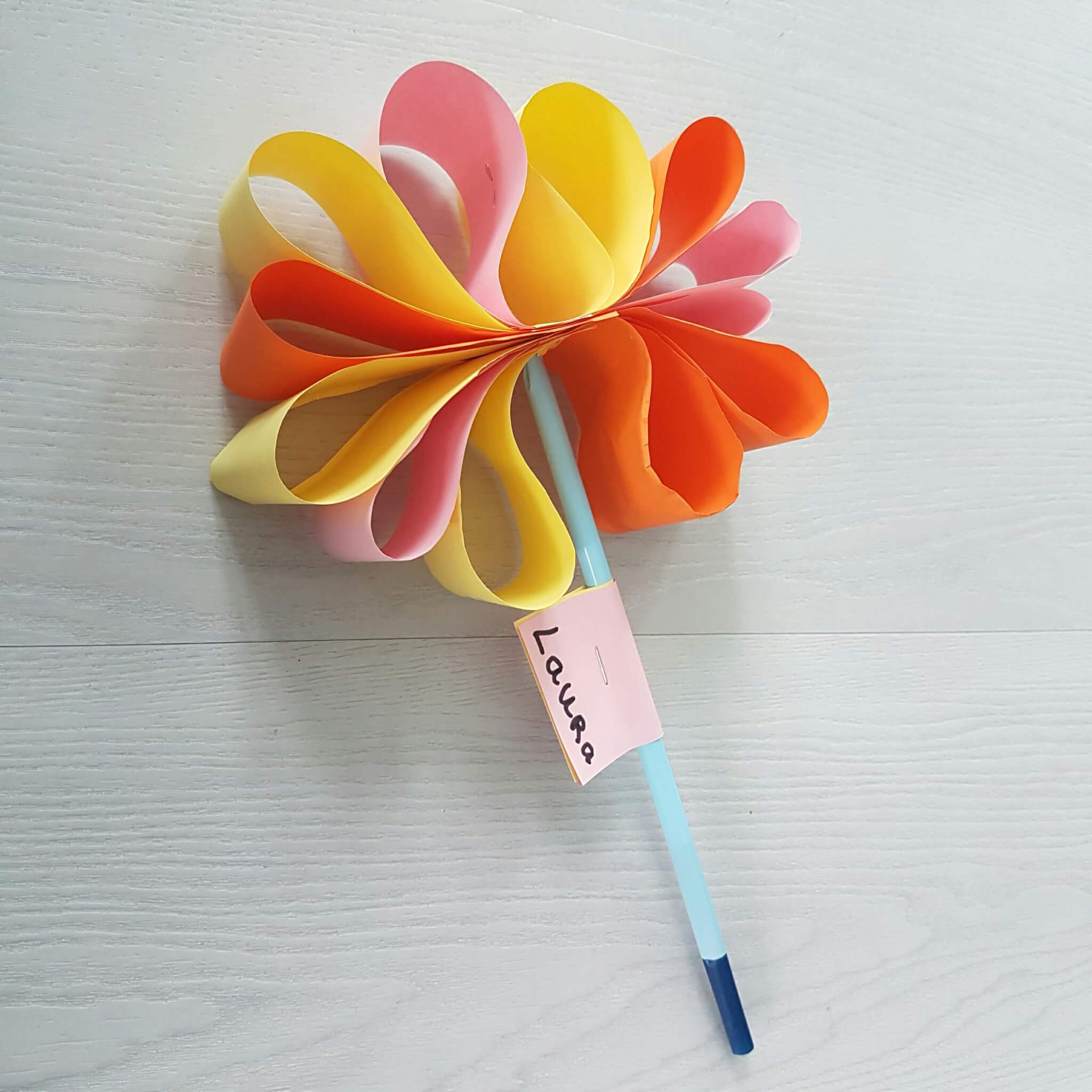 Inspectie Skim Aannemer Bloemen knutselen van papier en karton - Leuk met kids Leuk met kids