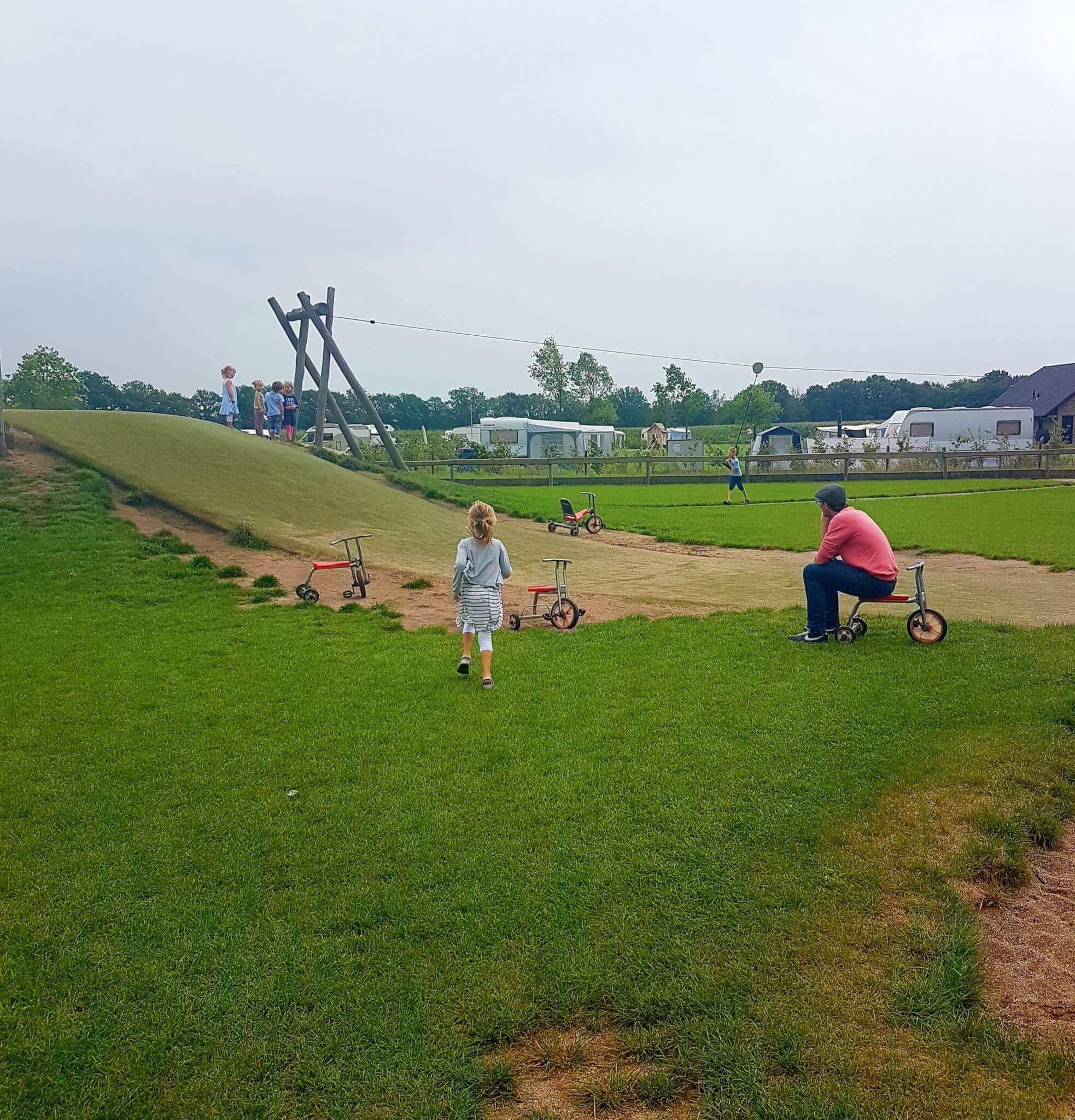 De Gerrithoeve: speelboerderij, speeltuin, camping en restaurant