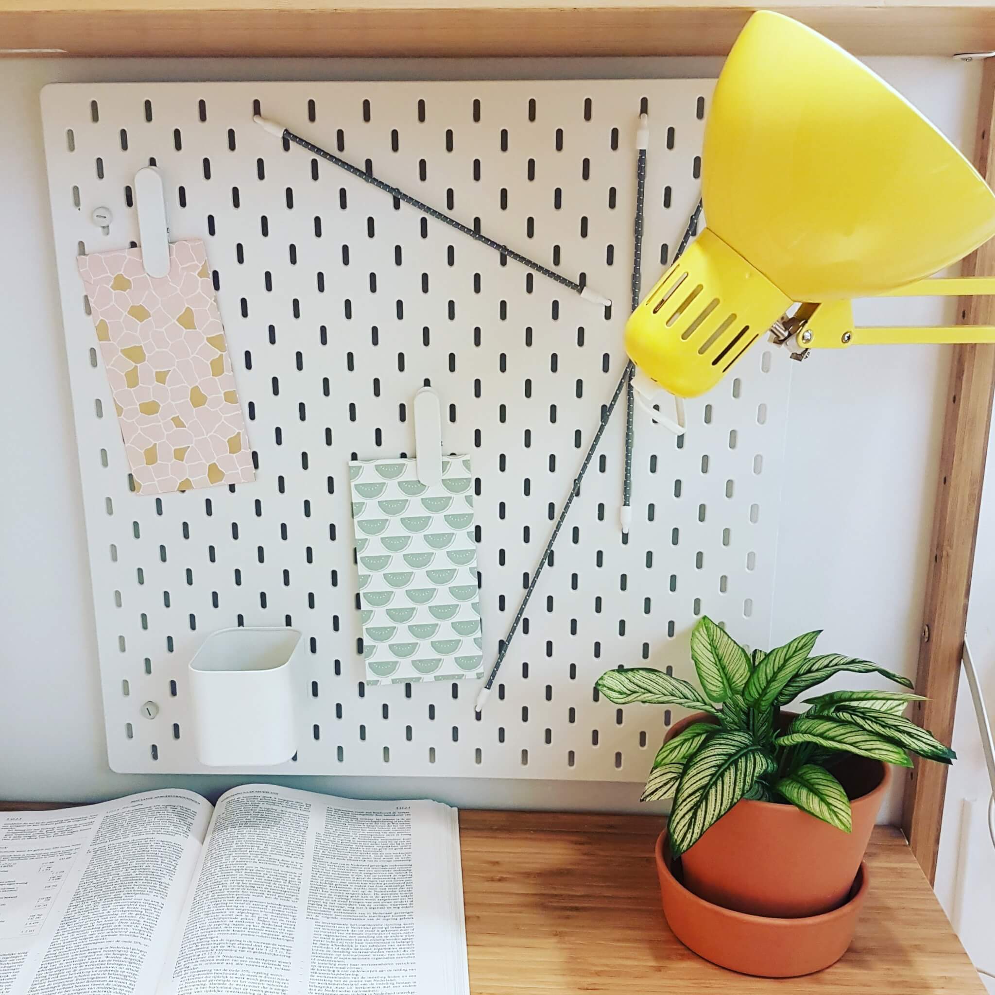 Gespot bij Ikea: gave pegboards Gespot bij Ikea: gave pegboards