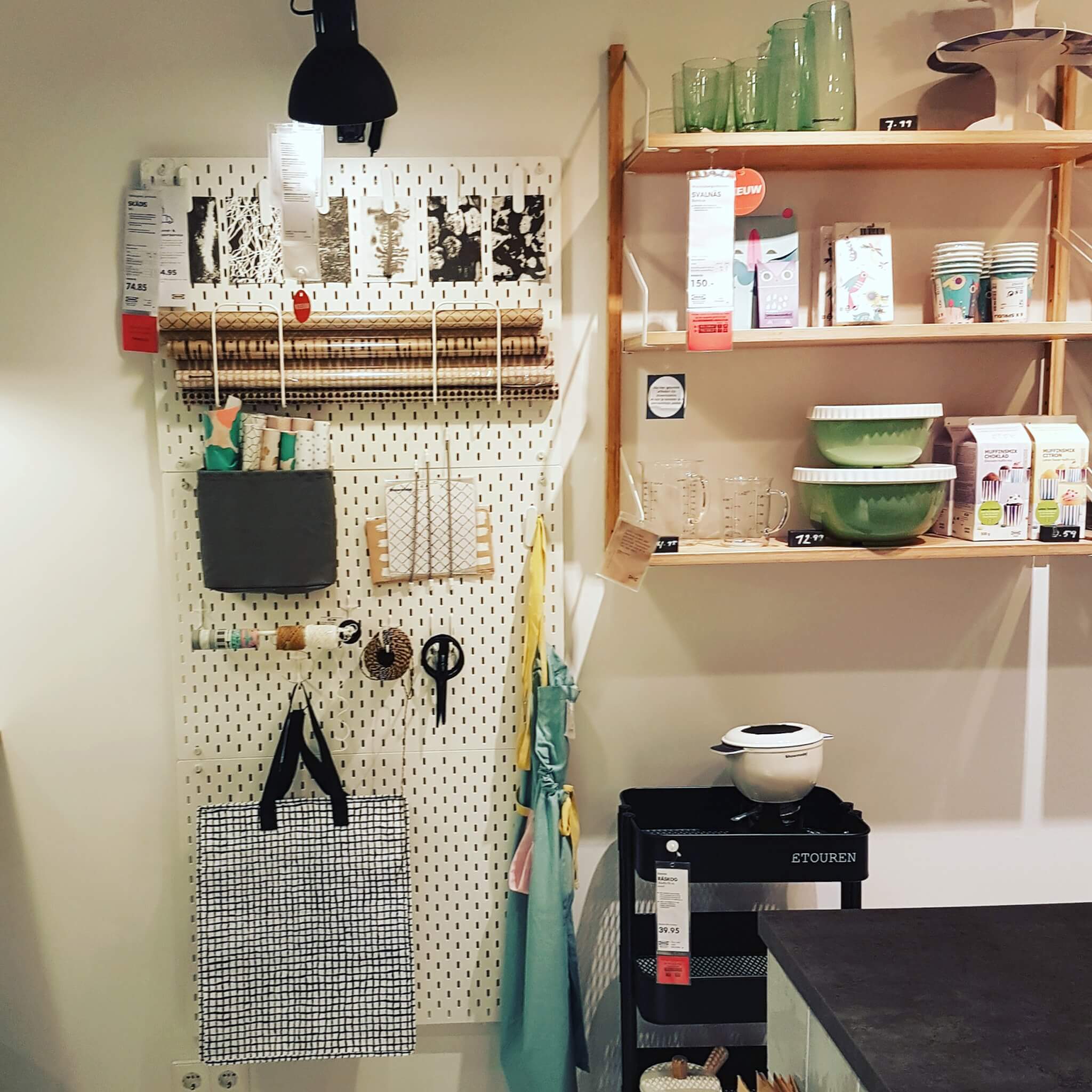 Gespot bij Ikea: gave pegboards Gespot bij Ikea: gave pegboards