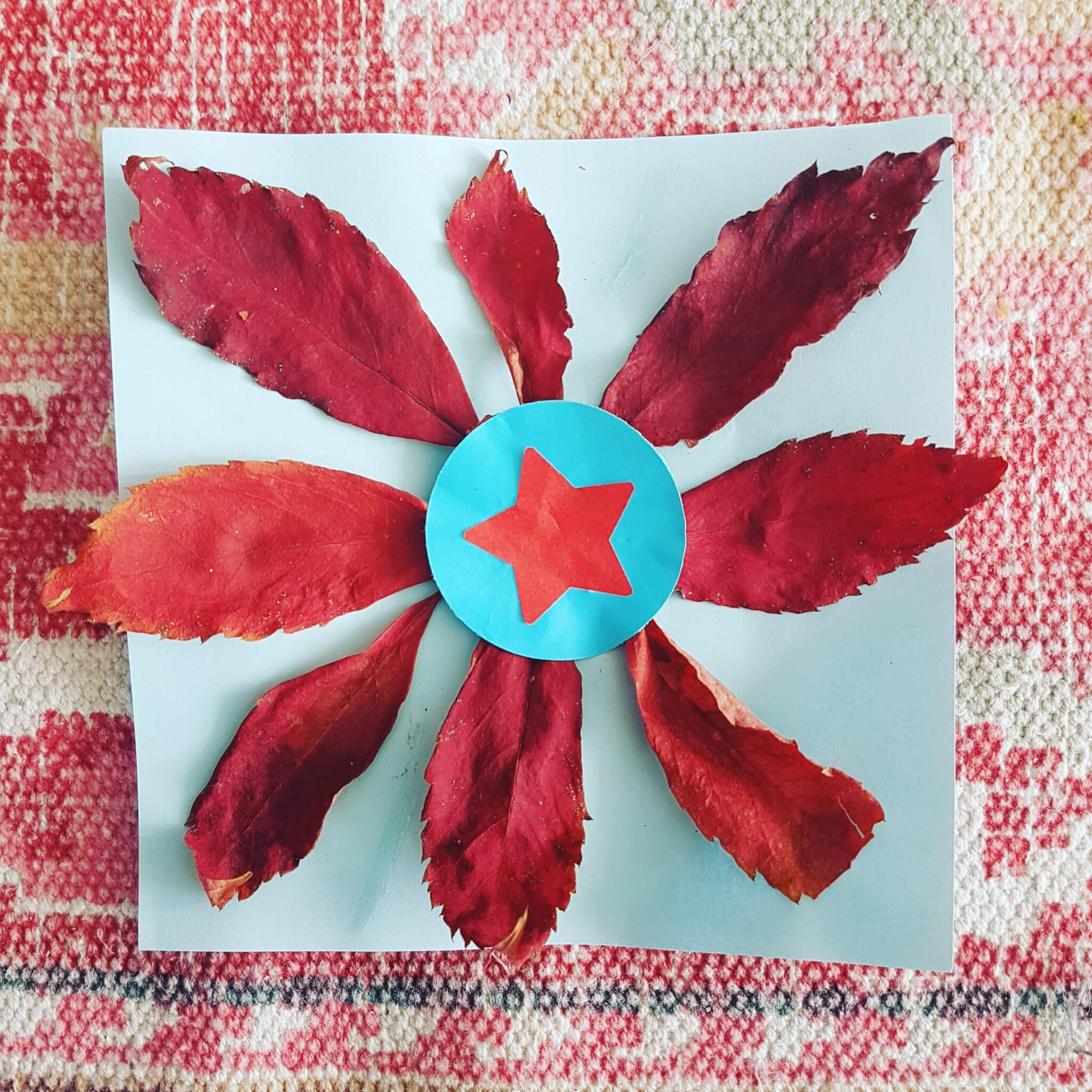 Herfst knutsels: samen met de kinderen knutselen als het buiten kouder wordt met bladeren Herfst knutsels: samen met de kinderen knutselen als het buiten kouder wordt met bladeren
