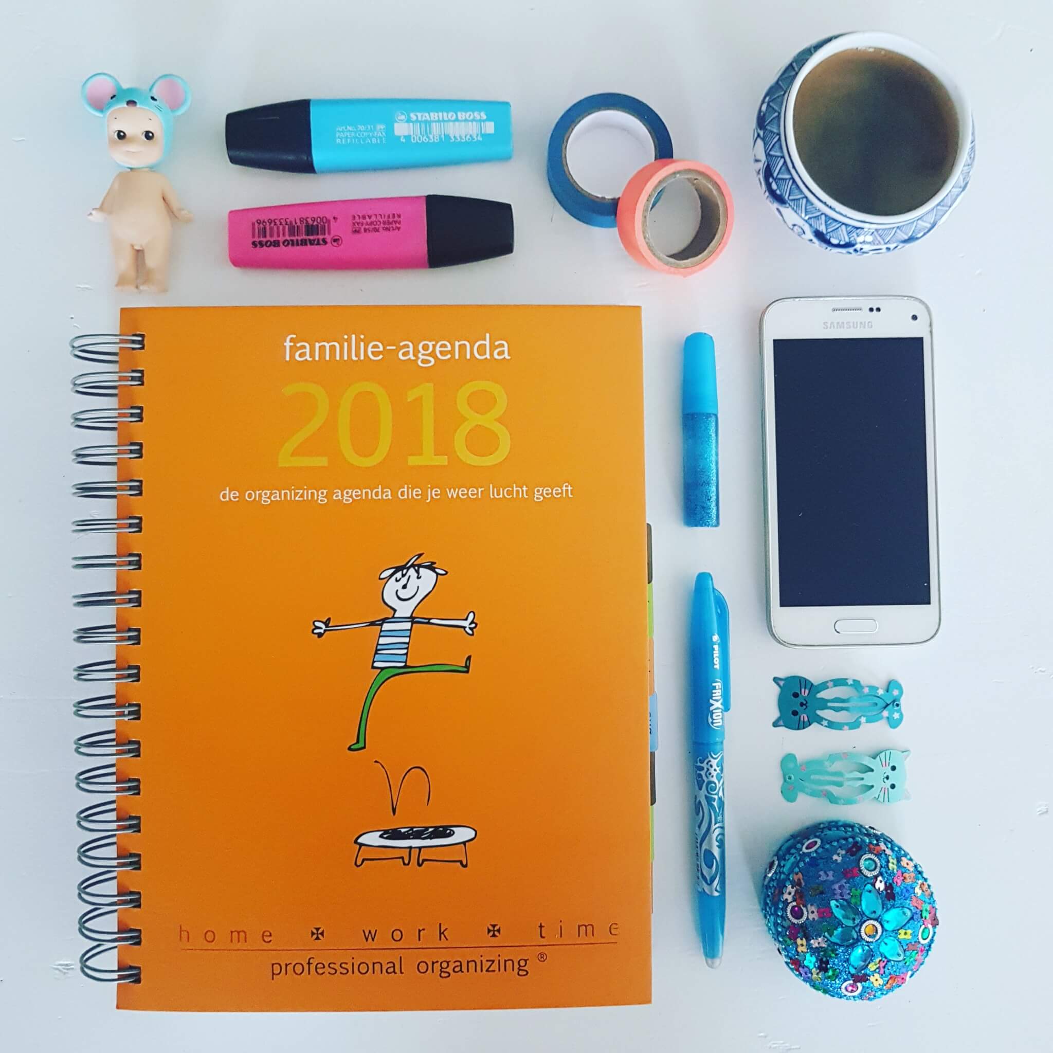 Organizing tip: familie-agenda voor de keukentafel + winactie Organizing tip: familie-agenda voor de keukentafel + winactie