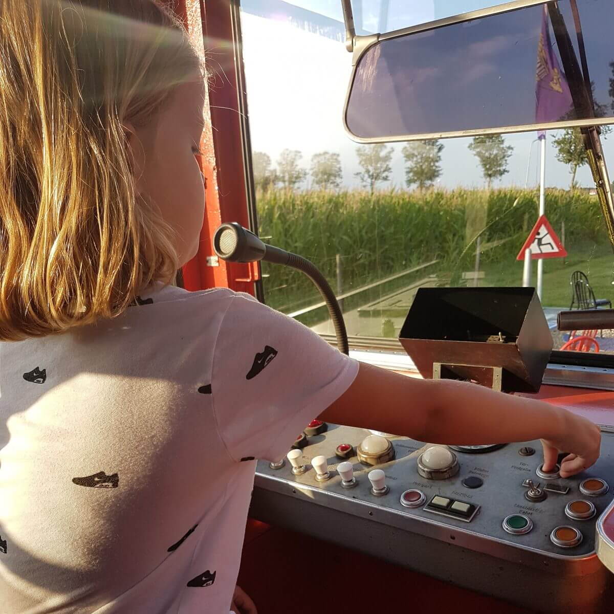 Slapen in een antieke tram... of een vliegtuig, trein of UFO