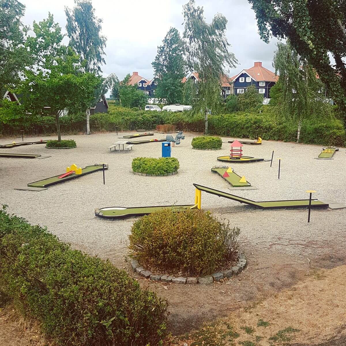 Campingtip: Bogense Strand Camping, op het eiland Funen in Denemarken, midgetgolf #leukmetkids #camping #kamperen