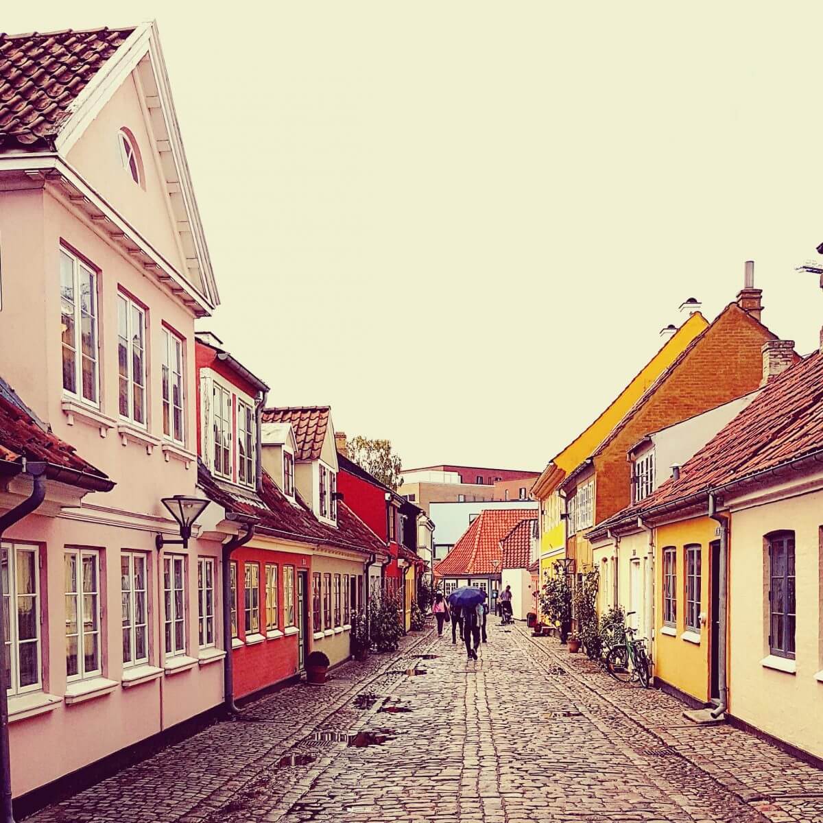 Vakantie met kids: sprookjesachtig Funen in Denemarken - moderne stad Odense met historie van Hans Andersen