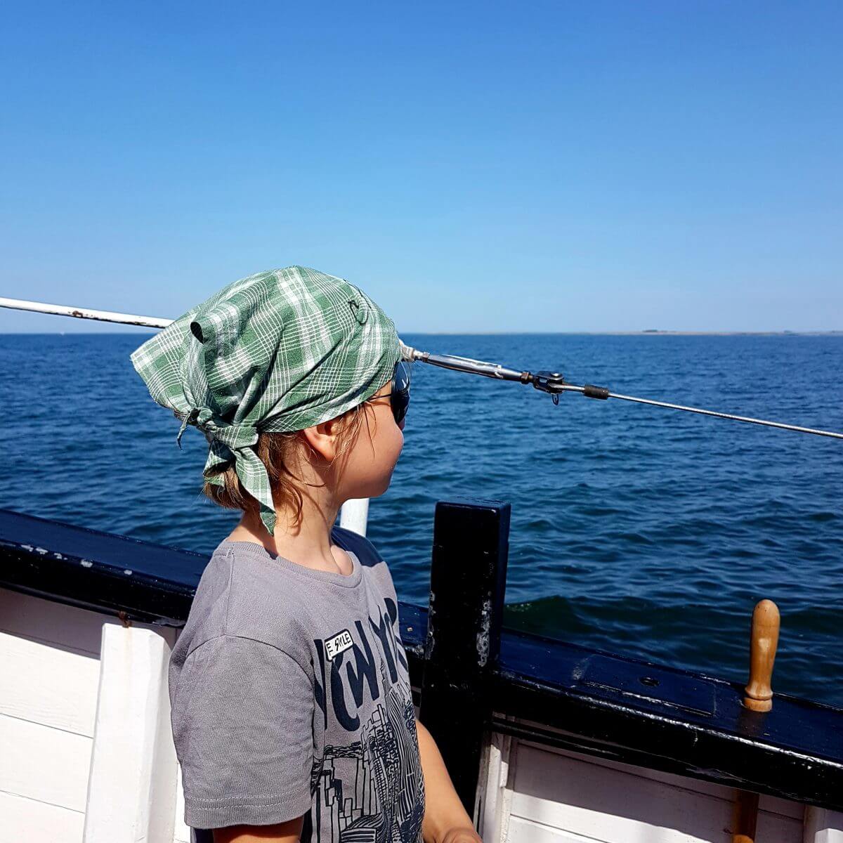 Vakantie met kids: sprookjesachtig Funen in Denemarken - Bogense piratentocht op zee zeilschip de Castor