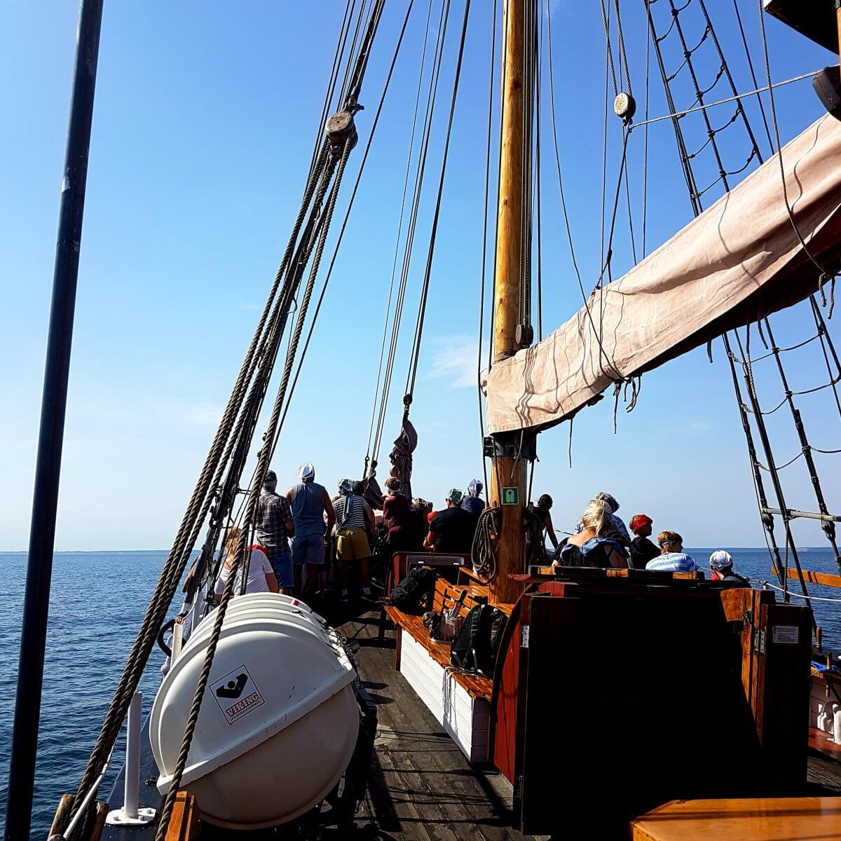 Vakantie met kids: sprookjesachtig Funen in Denemarken - Bogense piratentocht op zee zeilschip de Castor