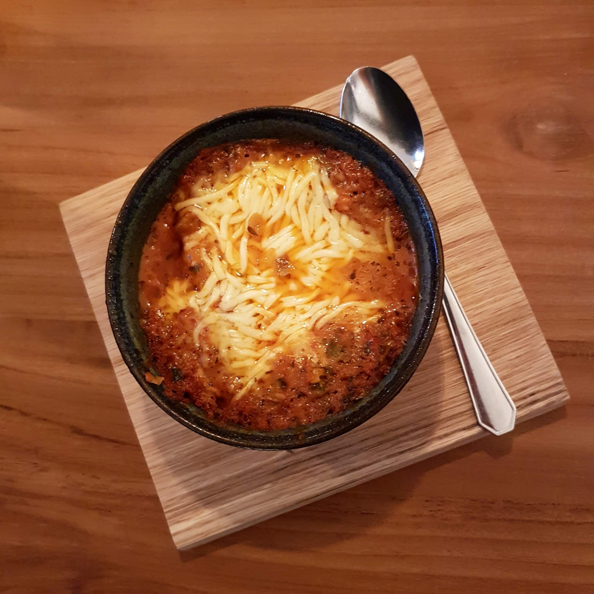 Landal Mont Royal: spelen, zwemmen en wijnproeven met een panoramisch uitzicht - restaurant Woods 