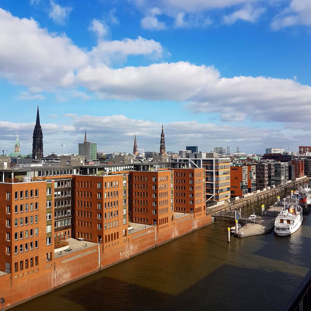 Hamburg met kids Hafencity