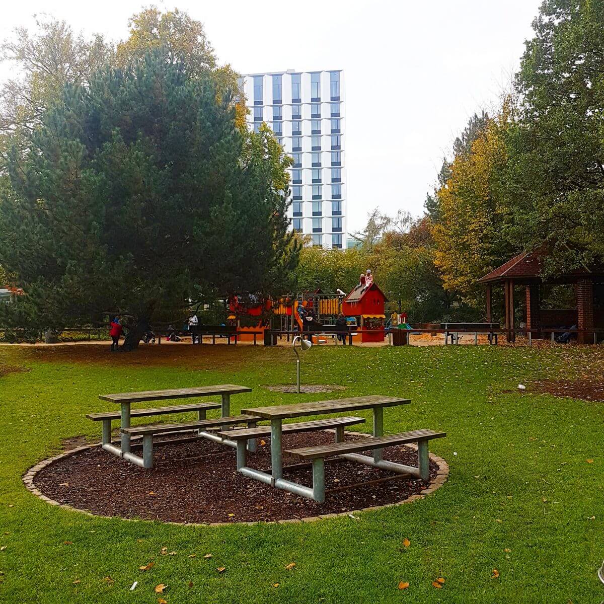 Leuk park met speeltuin voor kids in Hamburg: Planten un Blomen