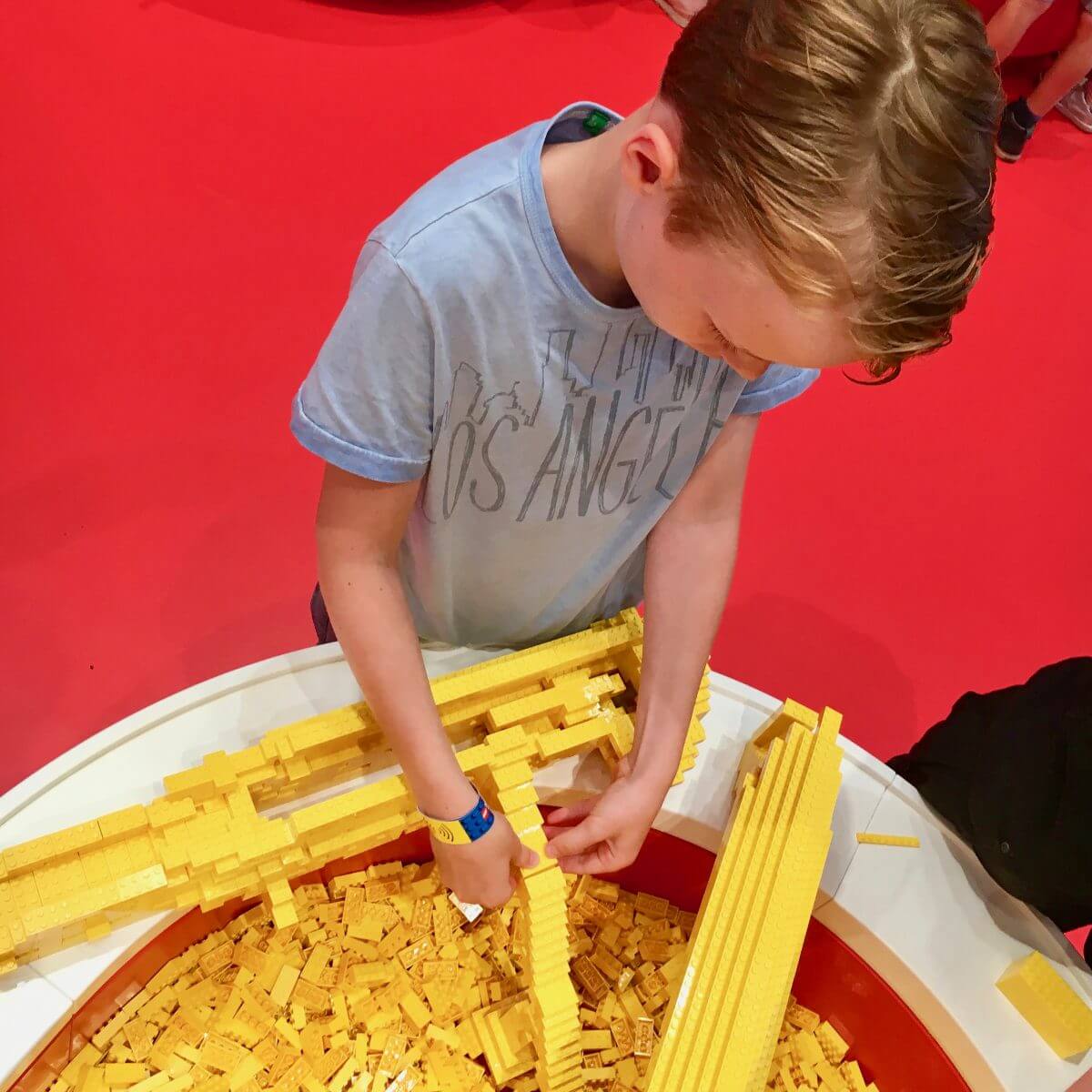 Bouwen in één kleur, zo gaaf! in LEGO House vlakbij Legoland Billund