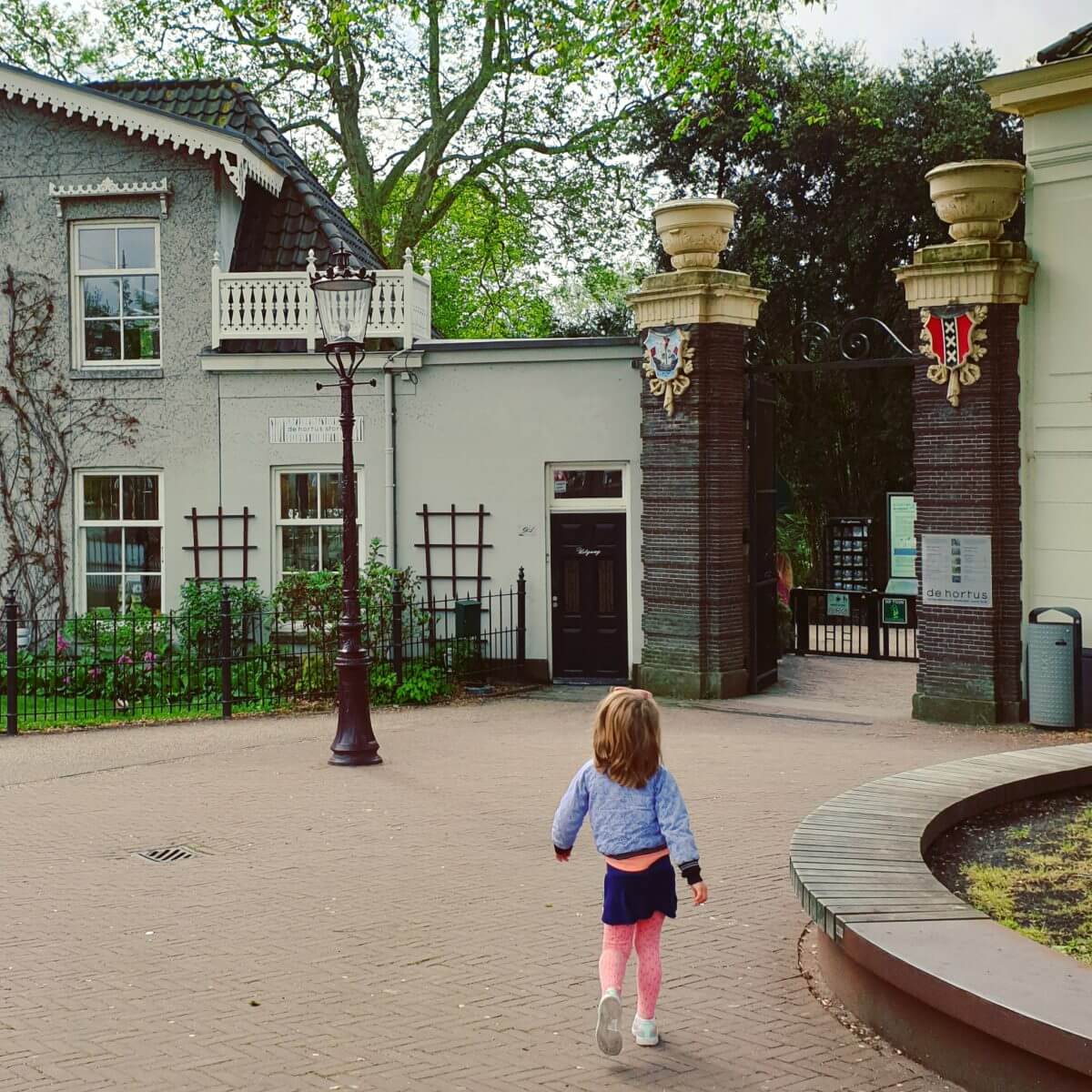 Uitje met kids: leren over planten in de Hortus 