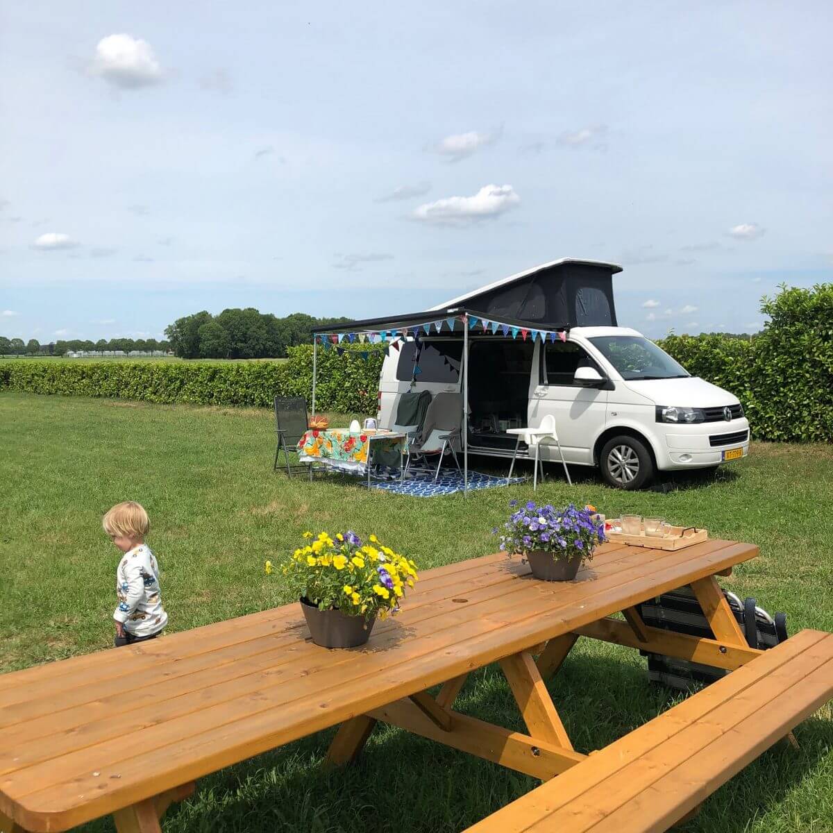 Kamperen in de achtertuin van Campspace boerderij De Lieve Wies