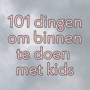 101 dingen om binnen te doen met kinderen als het regent of koud is. Hoe vermaak je de kids als het buiten slecht weer is, koud en nat? Mogelijkheden genoeg om binnen te doen met kinderen, zowel thuis als buiten de deur! Ik verzamelde heel veel ideeën voor binnen activiteiten met peuters, kleuters, oudere kinderen en tieners. Om te spelen en sporten, koken en eten, knutselen, workshops en veel meer.