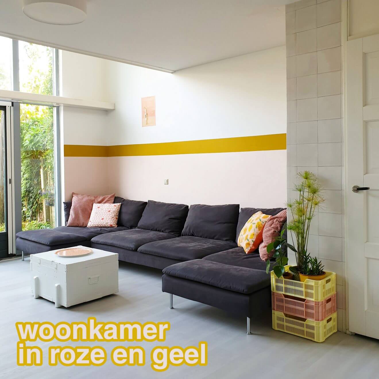 Onze nieuwe woonkamer in roze en geel van Flexa Creations