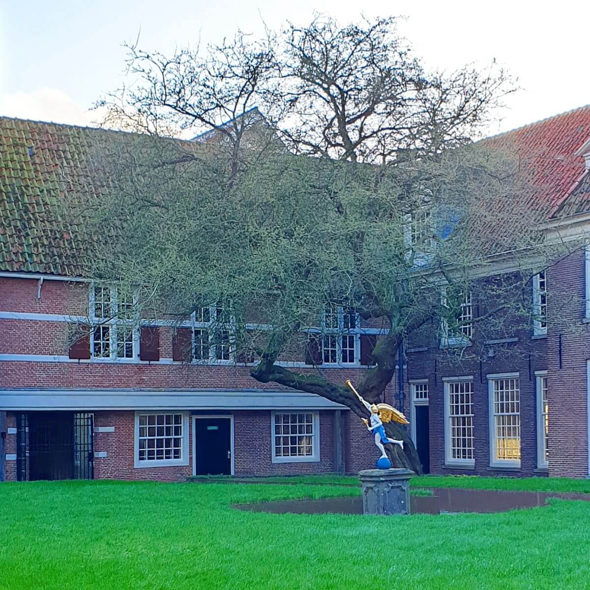 de binnenplaats van het Zuiderzeemuseum