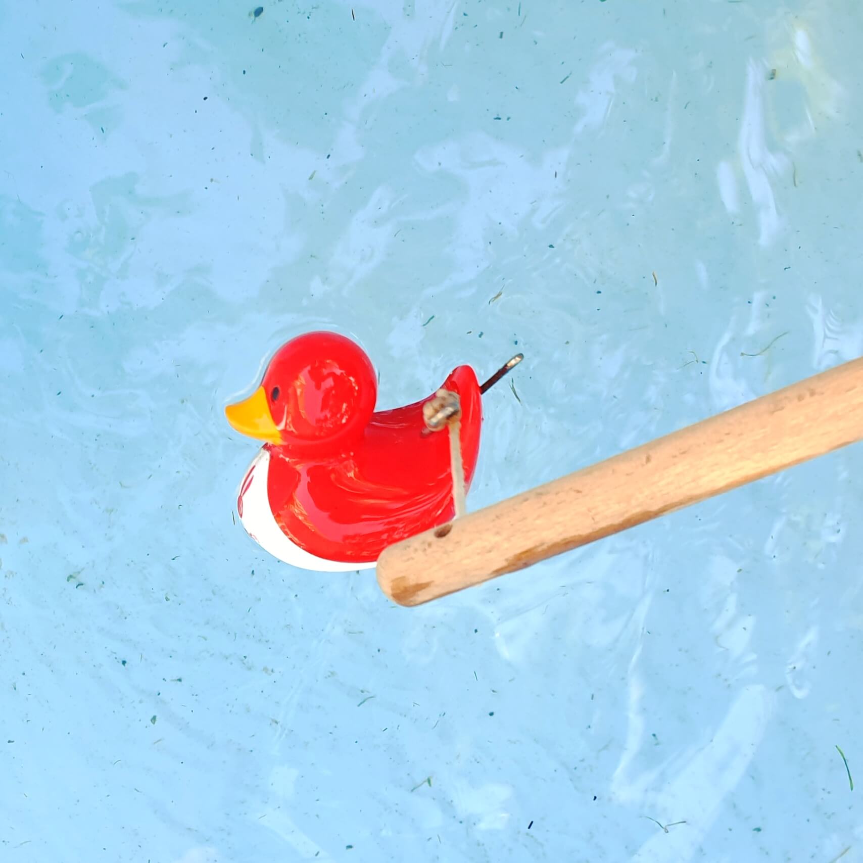 Het leukste buitenspeelgoed voor deze lente en zomer: eendjes vangen of vissen 