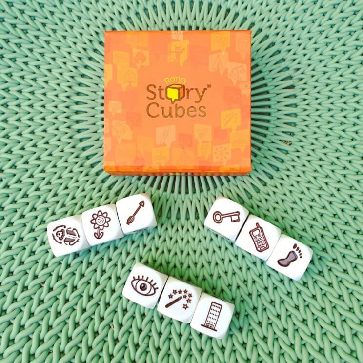 story cubes: dobbelstenen om een verhaal mee te maken