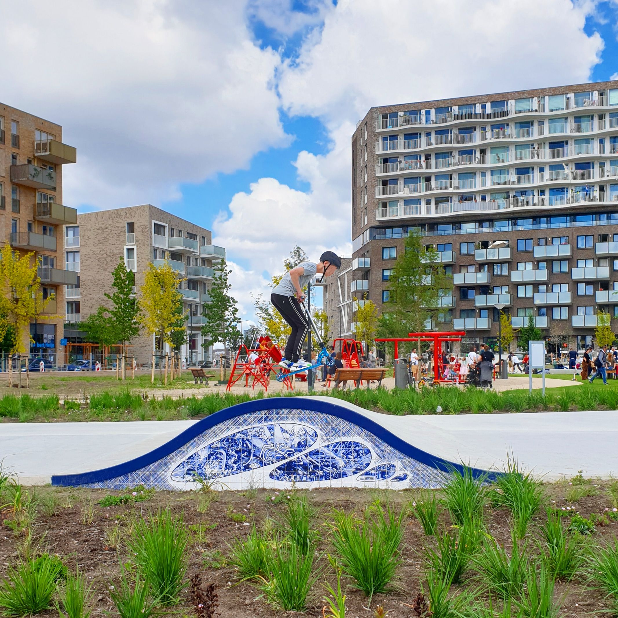 101 uitjes met tieners in Nederland en België. Dit is de Urban Sport Zone Amsterdam: skatebaan en speeltuin Zeeburgereiland