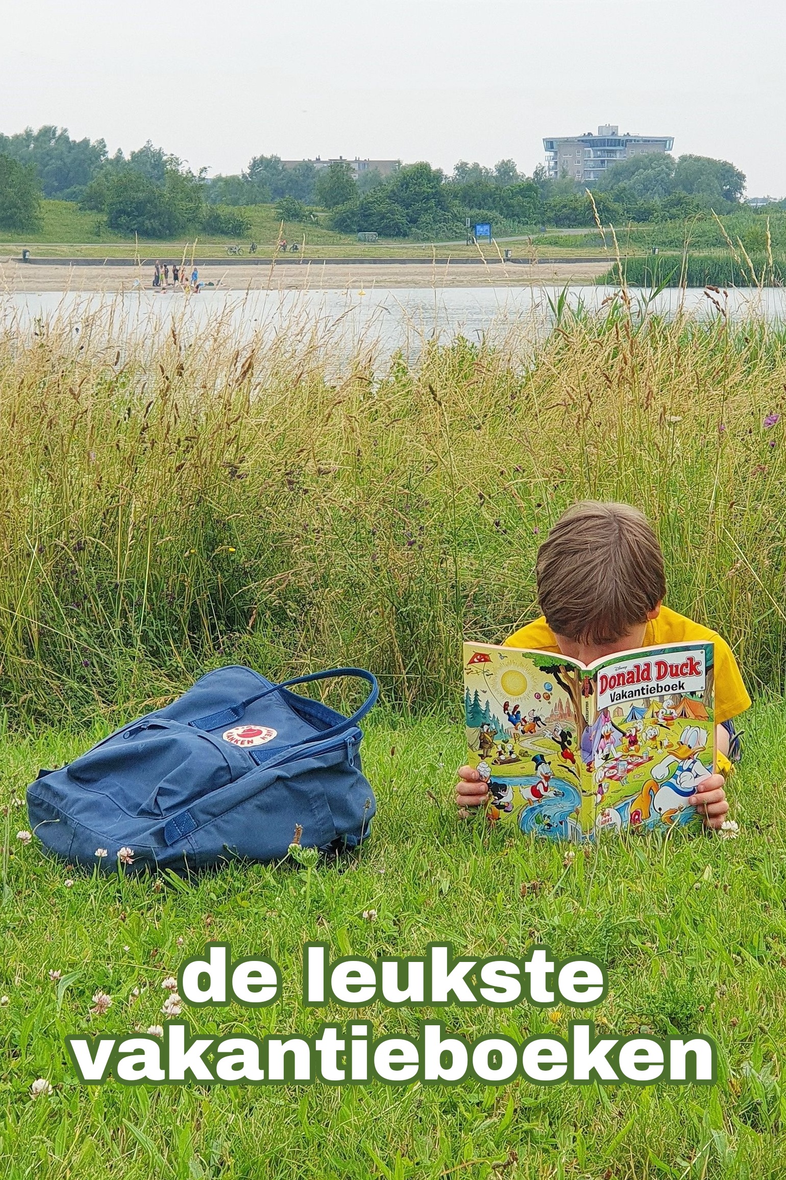 De leukste vakantieboeken en doeboeken voor het hele gezin. In de zomer liggen er altijd toffe vakantieboeken en doeboeken voor kinderen in de winkel. Ik zocht daarom de leukste zomerboeken uit voor alle leeftijden: peuter, kleuter, basisschoolkinderen, tieners en voor jezelf.