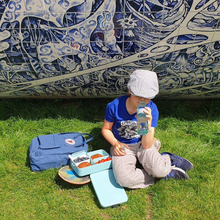 Toffe lunchboxen en drinkflessen voor kinderen: klaar voor school - Mepal Bento lunchbox Take a Break en waterfles Ellipse