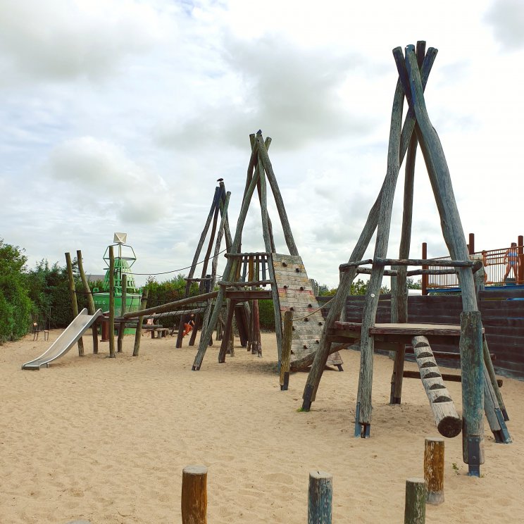 Schouwen Duiveland met kinderen - strandpark de Zeeuwse kust speeltuin