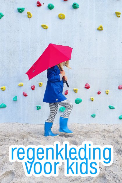 Hippe regenjassen, regenbroeken en regenlaarzen voor kinderen. Met kleurrijke regenkleding wordt zo’n grauwe dag al snel een stuk vrolijker. En met de juiste regenkleding kun je prima naar buiten tussen de buien door! Ik ging op zoek naar de leukste hippe regenjassen, regenbroeken en regenlaarzen voor kinderen, voor zowel jongens als meisjes.