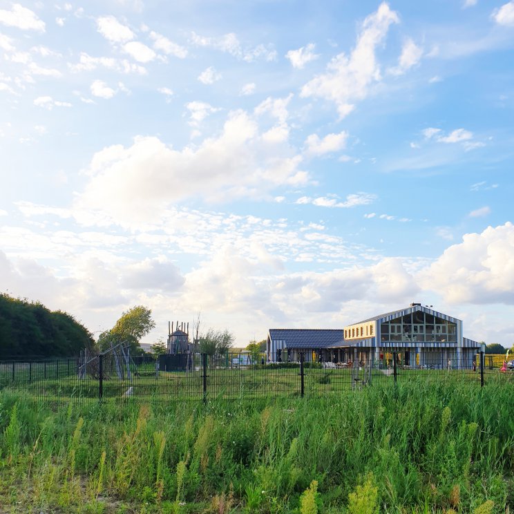 Smullen en Spelen in Almere: kindvriendelijk restaurant met grote speeltuin