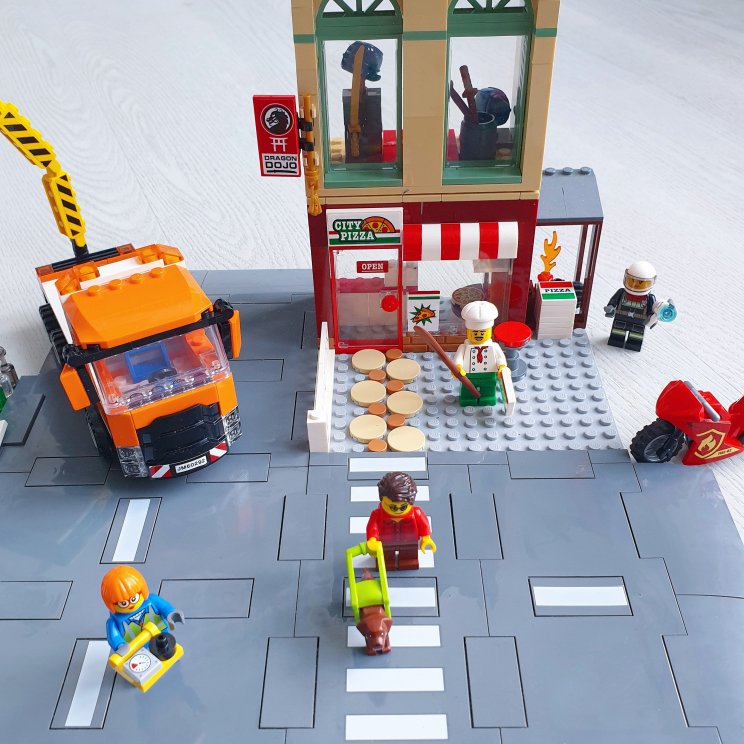 LEGO City stadscentrum 60292: veel speelmogelijkheden & nieuwe dingen