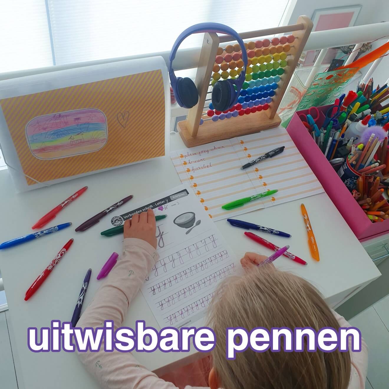 Ideaal: uitwisbare pen van Frixion in vrolijke kleurtjes