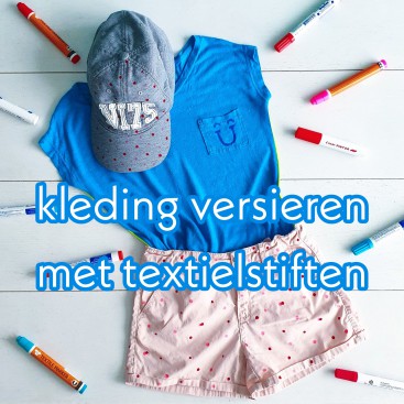 Kinderkleding versieren met textielstiften: leuke ideeën om te knutselen. Heb je een oud kledingstuk met een vlek of andere beschadiging? Zulke kinderkleding kun je versieren met textielstiften. In dit artikel delen we leuke ideeën om zo’n kledingstuk te knutselen tot iets prachtigs. En natuurlijk ook tips hoe je textielstiften het beste kunt gebruiken.