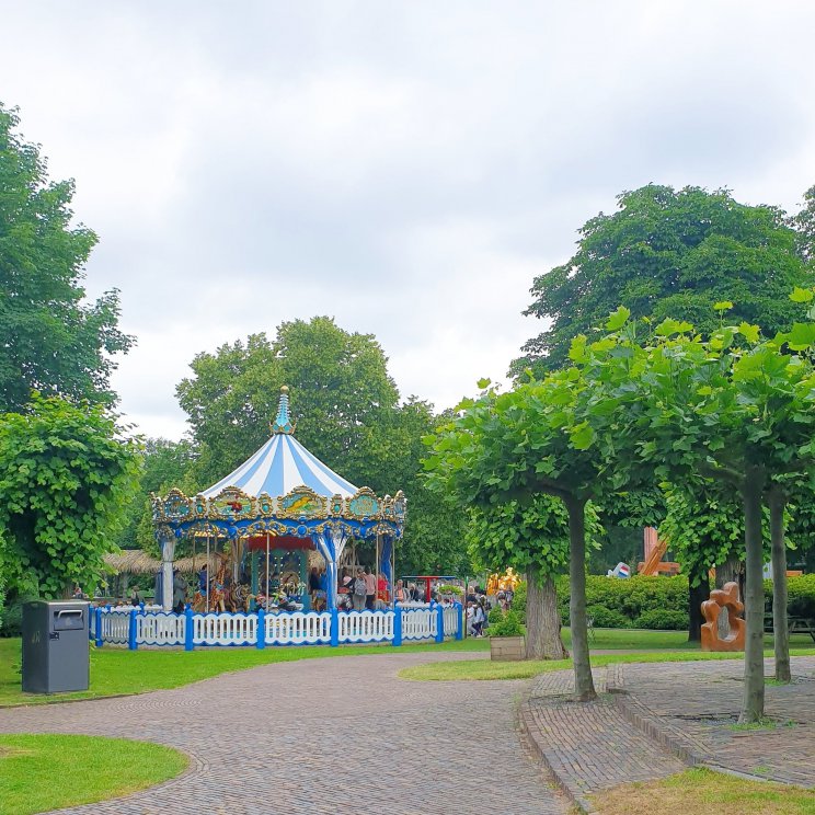 Oud Valkeveen review: sfeervolle kruising tussen pretpark en speeltuin