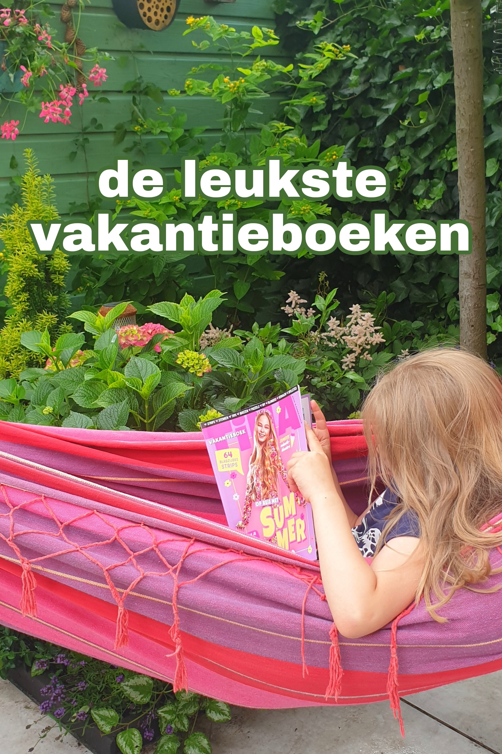 De leukste vakantieboeken en doeboeken voor het hele gezin. In de zomer liggen er altijd toffe vakantieboeken en doeboeken voor kinderen in de winkel. Ik zocht daarom de leukste zomerboeken uit voor alle leeftijden: peuter, kleuter, basisschoolkinderen, tieners en voor jezelf.