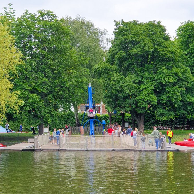 Oud Valkeveen review: sfeervolle kruising tussen pretpark en speeltuin