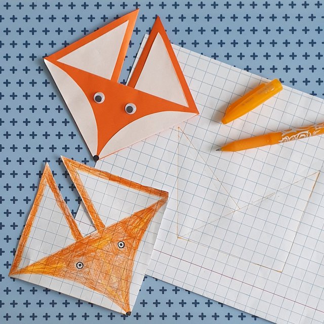 Vos knutselen en tekenen: leuke ideeën. Op zoek naar een leuk idee om een vos te knutselen of tekenen? Hier vind je leuke vosjes ideeën, om te tekenen en knutselen met papier, strijkkralen, oude verpakkingen, eierdoos of blaadjes. Deze origami vossen kun je heel makkelijk vouwen van een vierkant gekleurd papier. Ideas for crafting and drawing foxes, like a paper origami fox. 