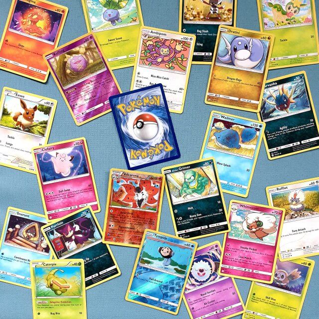 Verjaardag cadeau ideeën voor oudere kinderen, leuk voor je 9-jarige, 10-jarige, 11-jarige of 12-jarige zoon of dochter. Ze zijn terug van weggeweest: Pokémon kaarten. Bij ons op school worden ze weer verzameld. Ook een leuk cadeau: een verzamelalbum.