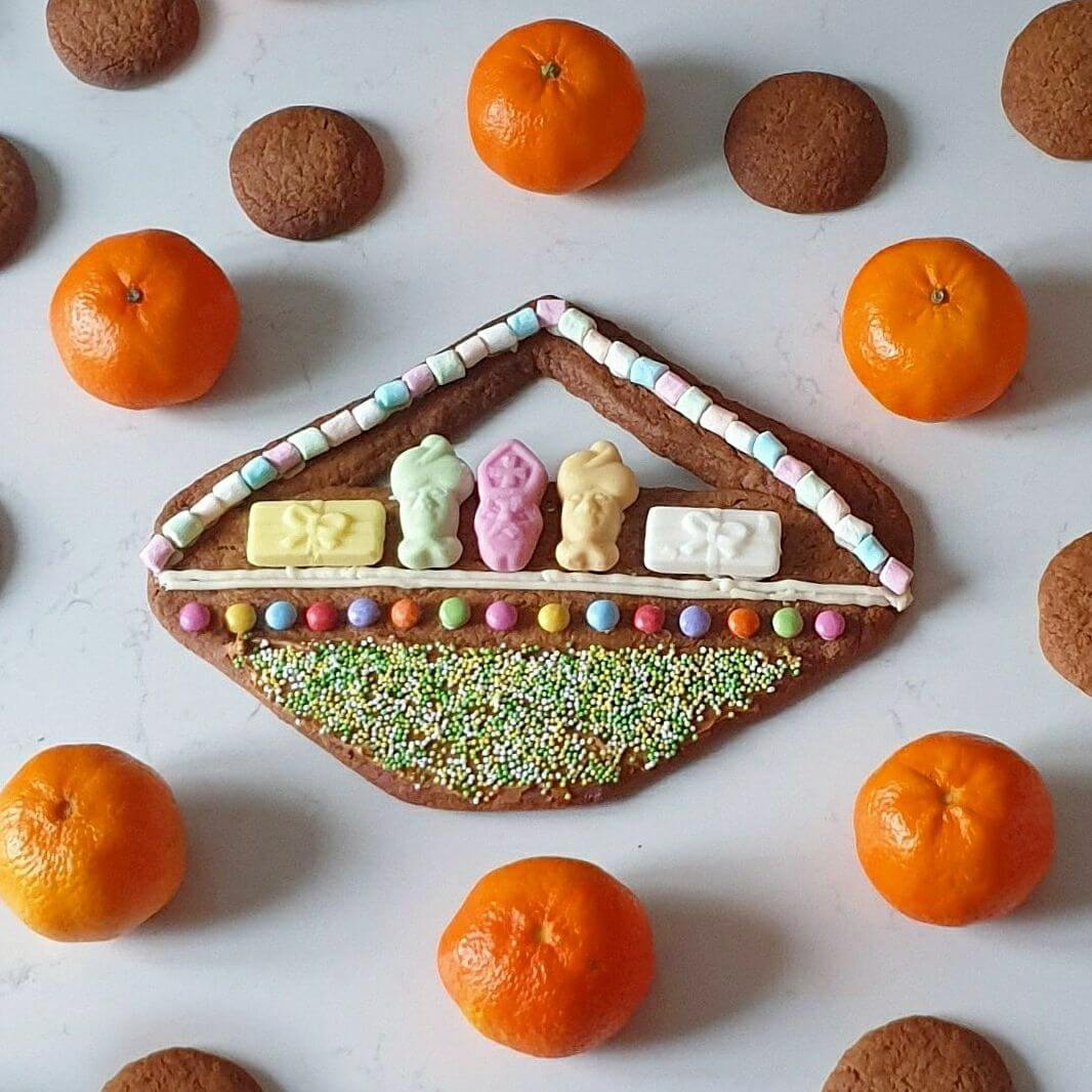 Sinterklaas is bij uitstek het feest om lekker te knutselen met eten, we verzinnen ieder jaar nieuwe recepten. Zo maakten we dit jaar een stoomboot van speculaas.