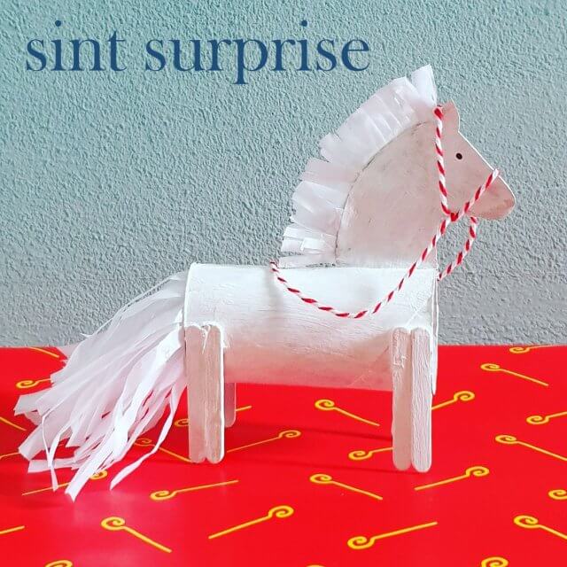 Sinterklaas surprise knutselen: 70 leuke ideeën, Zoals het paard van Sinterklaas, Amerigo of Ozosnel, van wc rollen en papier
