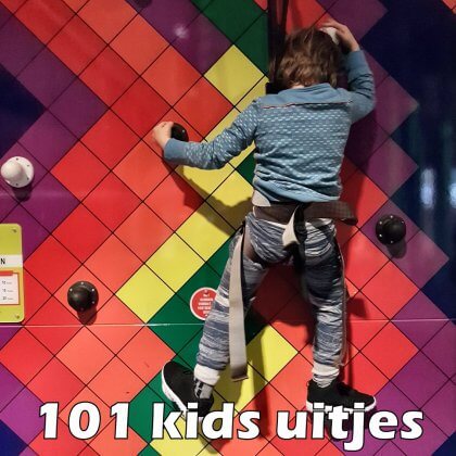 101 leuke uitjes met kinderen in Nederland en België – binnen en buiten. Klimhal met jonge kids clib 'n climb amsterdam noord.