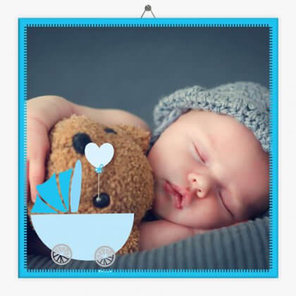 Een tegeltje is een leuk kraamcadeau bij de geboorte van een baby. Bij Tegeltje kun je kiezen uit verschillende voorbeelden en zelf een mooi persoonlijk tegeltje maken. 