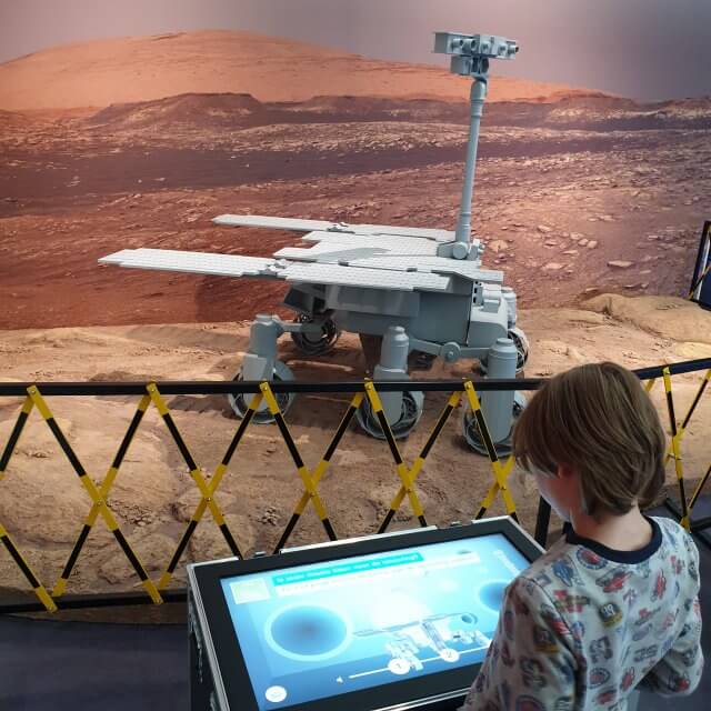 Space Expo in Noordwijk: museum over ruimtevaart met kinderen.