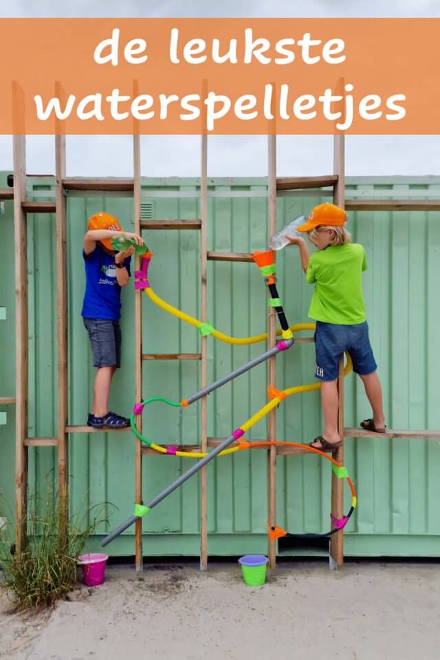 De leukste waterspelletjes voor kinderen, thuis of op de camping. In de zomer met warm weer zijn waterspelletjes altijd leuk voor kinderen, of je nou thuis bent of op de camping. En of je nou peuters of kleuters hebt, of oudere kinderen of tieners. We maakten dus een lijstje met leuke waterspelletjes. En de kids bedachten er ook nog een paar :-)